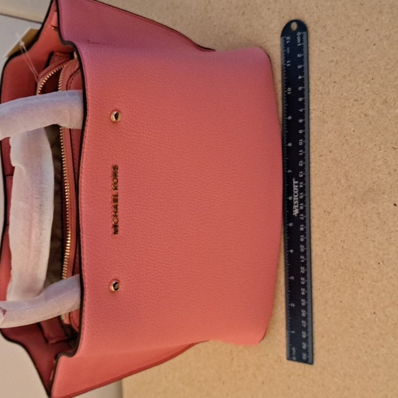 Michael Kors Arielle MD Satchel - Picture 9 of 10